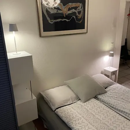 Rum i privatbostad Gemuetliche Mit Eigenem Badezimmer Am Guter Lage Bern