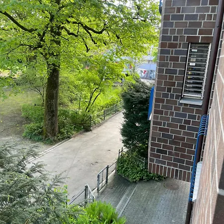 Rum i privatbostad Gemuetliche Mit Eigenem Badezimmer Am Guter Lage