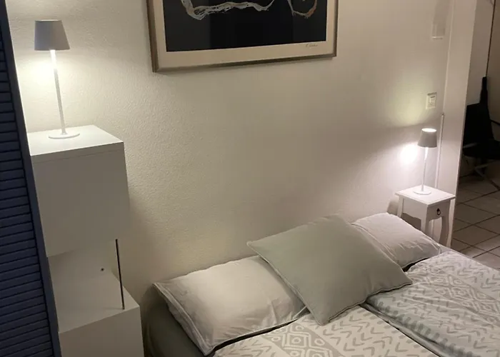 Rum i privatbostad Mit Privatem Badezimmer In Guter Lage Bern